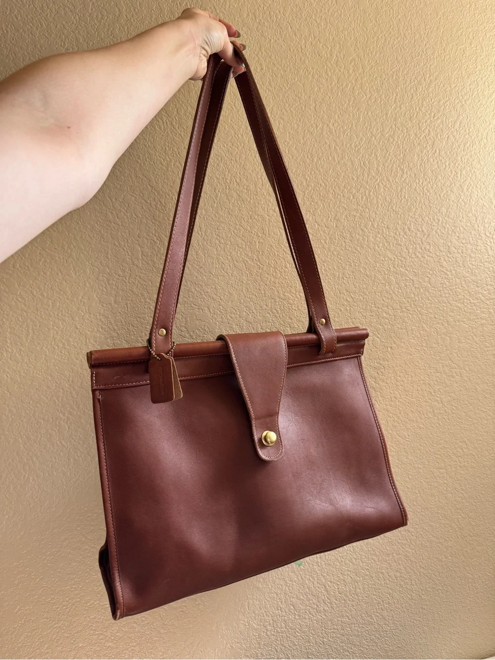 Vintage Coach Barclay Leather XL tote bag in Saddle Brown - Picture 2 of 16